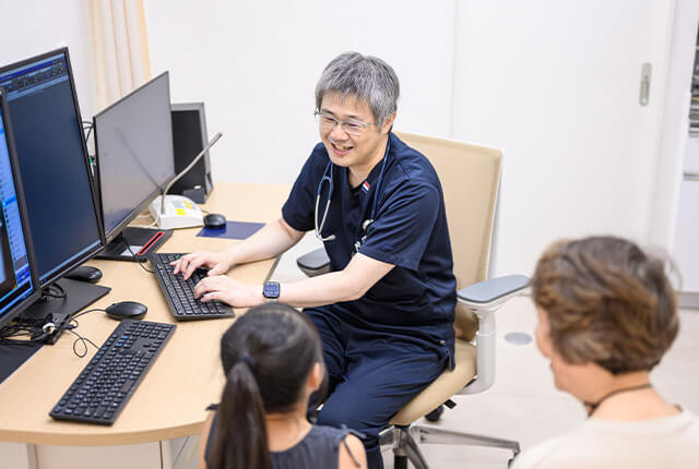八丁堀いしかわ内科クリニックの診察の様子