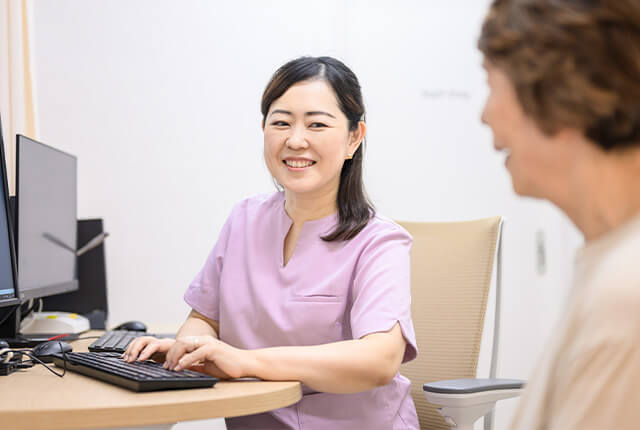 八丁堀いしかわ内科クリニックの結果説明の様子